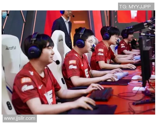 独家解读：WE节奏变化与其他战队的深度对比分析