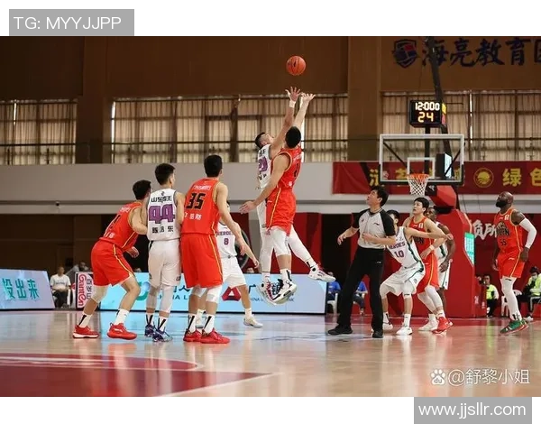 篮球耐力实力榜单权威发布揭示顶尖球员的体能与表现差异