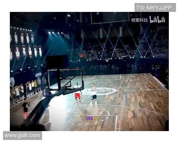 07年科比带领湖人对决开拓者的经典对抗赛回顾与分析