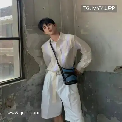 尹闻总